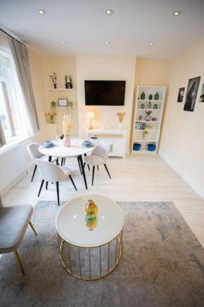 Hammersmith Apollo 1 Bedroom Apartment